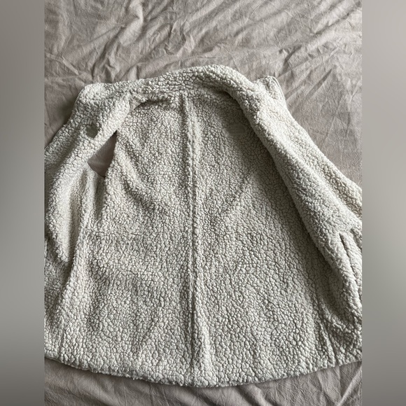 The North Face Reversible Vest - Picture 3 of 5